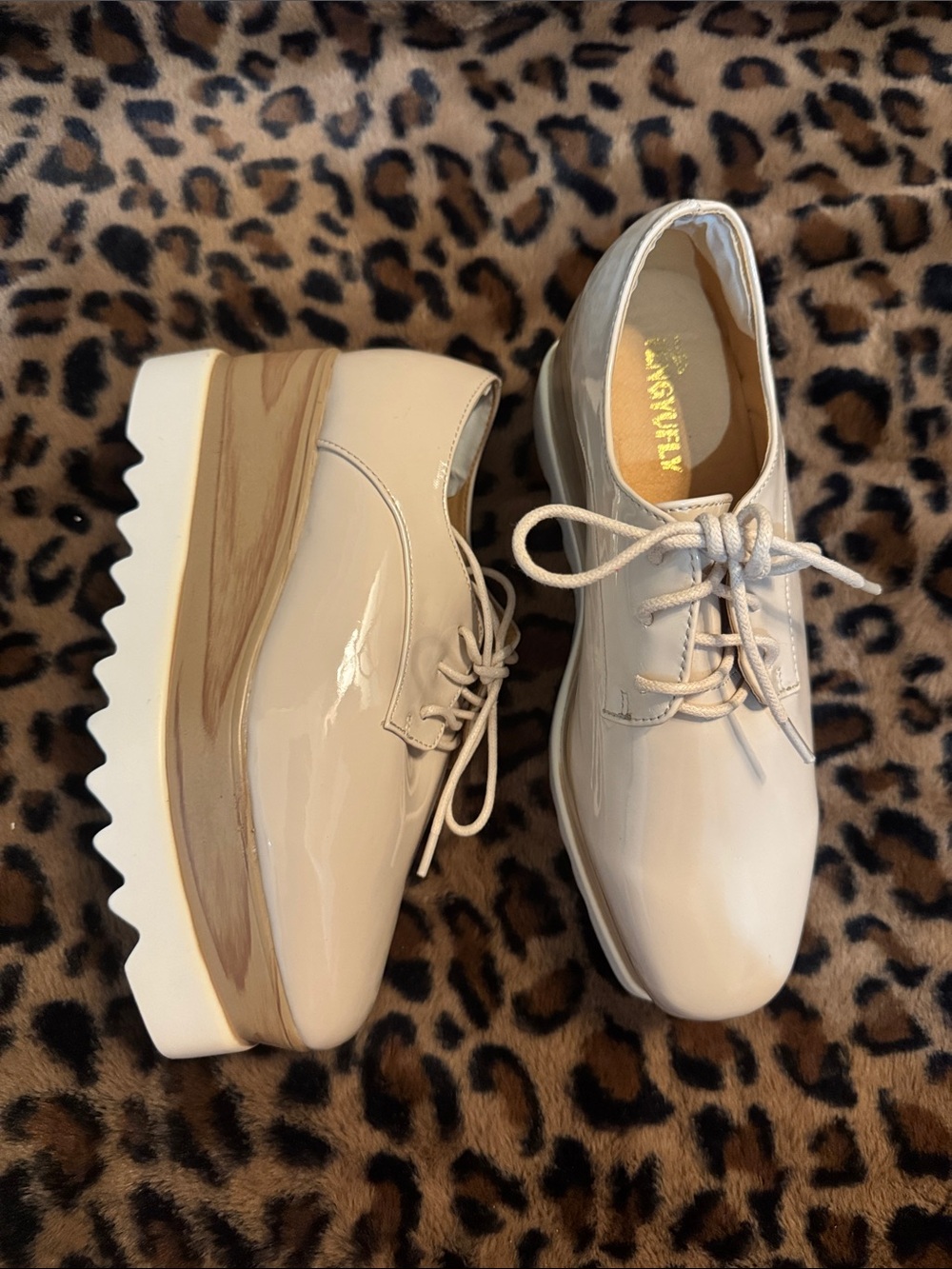 Platform Lace-Up Oxfords in Cream